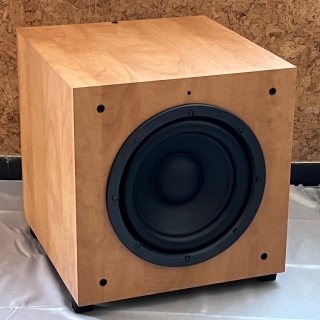 Jamo E7SUB Light Apple - Aktiv-Subwoofer ohne Gitter ohne Füße | Vorführung