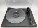 Rega Planar 1 - "MD-Sound-Edition" mit Optiwhite Floatglas-Teller und manuellem Antiskating, Schwarz | Auspackware, sehr gut